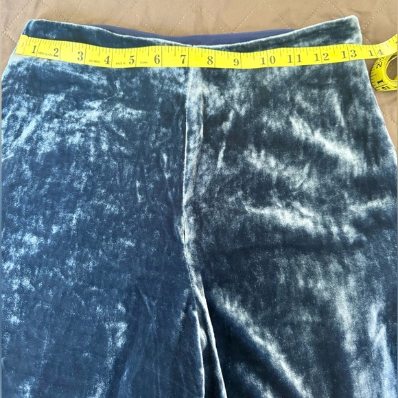 STAUD Margaux Velvet Wide-Leg Pants in Navy - Picture 5 of 9